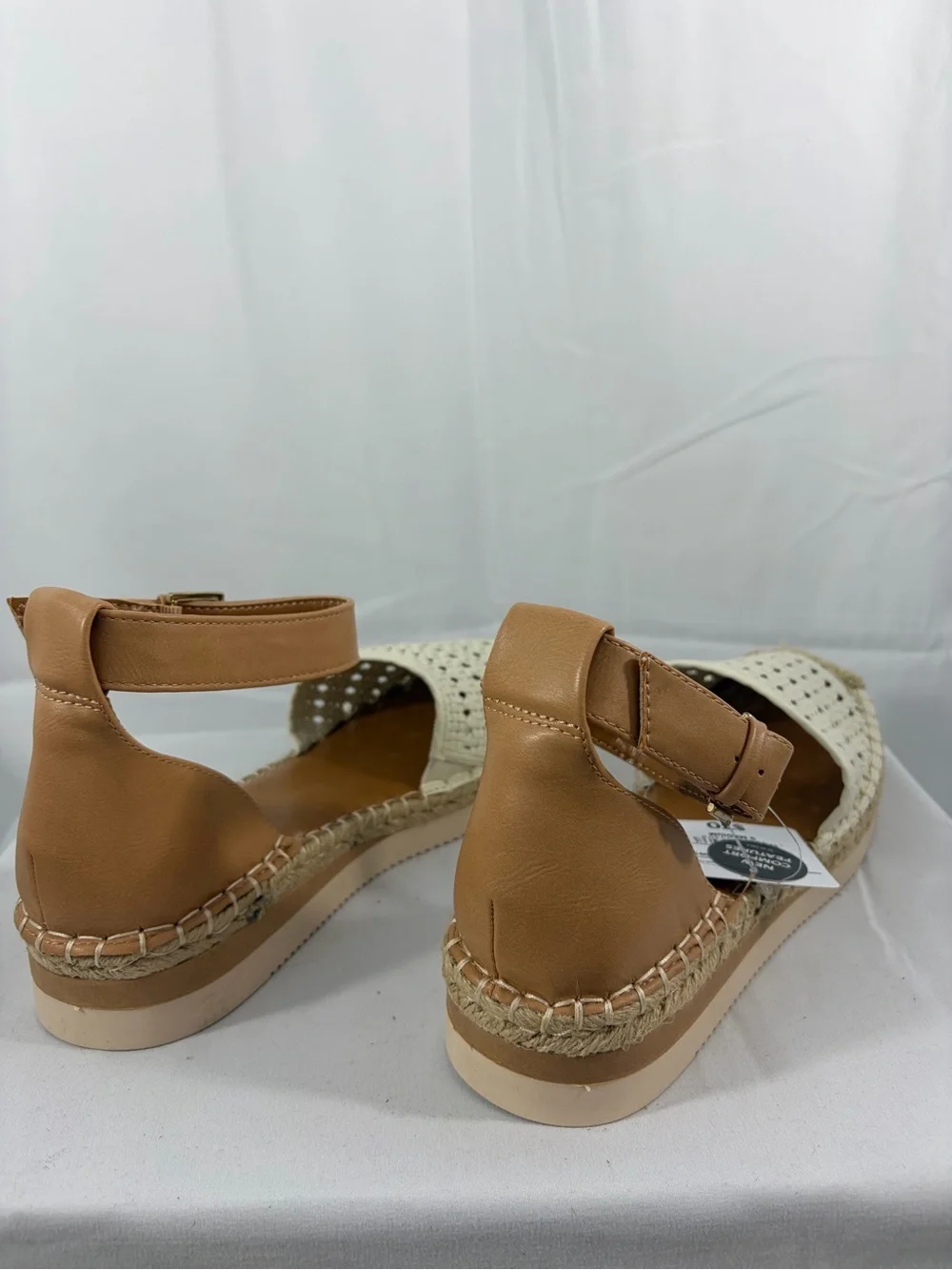 NWT St. John's Bay Women’s Size 9 Cream Woven Espadrille Sandals